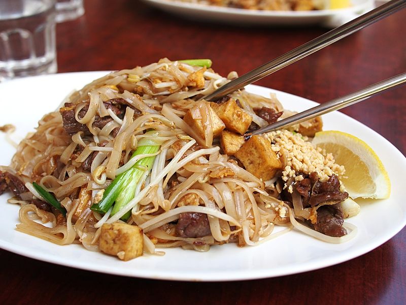 Thai noodle dishes are a good healthy choice